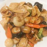 八宝菜(天鴻餃子房 新川店)