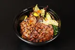 カルビ・ハラミ弁当（炭火焼肉 神楽）