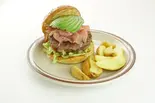 アボカド生ハムバーガー(WILLIE's)