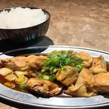 照り焼きチキン丼(にくどころ参香)