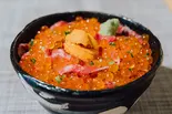 13.炙り牛トロ雲丹いくら丼 いくら増し(漁師町三代目 牛とろいくら本舗 天下茶屋店)