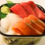 3色丼 3 Colors Rice Bowl(福岡どん丸藤崎駅前店)