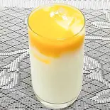マンゴーラッシー(Mango Lassi)（インドレストラン＆バー ディヤ）
