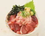 豪快！目利きの大漁まぐろ丼（大衆酒場 銀次 京橋北口駅前店）