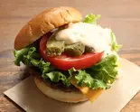 F-1169】フレッシュチーズバーガーCheese burger with fresh vegetables（ハンバーグ＆バーガー TERU 博多駅前通り店）