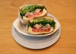 Grilled Herb Chicken Sandwich / base特製 グリルハーブチキンサンド(THE base ASAKAYAMA CAFE DINING)