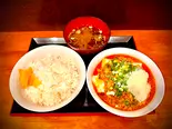 チーズ麻婆豆腐(手作り味噌汁付き)（丼ぶり屋 幸丼 三ツ又店）