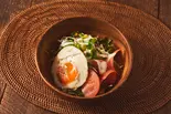 ロコモコサラダ「Mサイズ」（【肉汁溢れる！手作りハンバーグのロコモコ専門店 】キーバーグ）