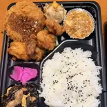 唐揚げデラックス弁当（立呑み あほや）