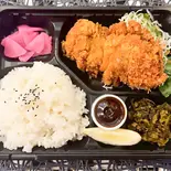 チキンカツ弁当（Food＆Darts＆カラオケ ラグレス）
