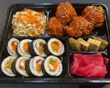 唐揚げ海苔巻き弁当/Karaage Kimpa BENTO（ロイヤルキンパ 練馬）