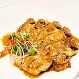 キグチの家庭風煮込み（串門‐創作中国料理）