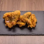 醬油にんにくチキン(骨付き/半羽1/2)SOY SAUCE CHICKEN(明洞チキン王子店)