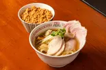 鶏清湯醬油ラーメン+鶏旨辛丼セット（noodle kitchen六九麺）