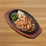 ホルモン皿（焼肉丼・旨辛うどん すみのえ食堂）