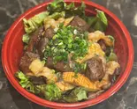 ホルモン炒め丼（焼肉たまき 京橋店）