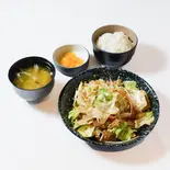 豚バラ野菜スタミナ炒め定食(にんにく風味)（よもきち商店）