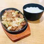 ハラミ鉄板焼肉定食(スタミナ焼肉ダレ)（鉄板焼肉専門店 スタミナ亭）
