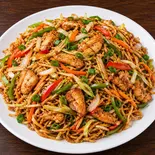 CHICKEN CHOWMEN ネパール風チキンチョウメン（ナマステ朝霞）