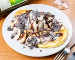 リコッタパンケーキ(チョコバナナ&バニラアイス)Ricotta Pancake (Chocolate Banana & Vanilla Ice)(サンクスギビングデイ)