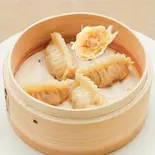 フカヒレ餃子(4個)（京鵬飯店）