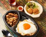 S14ガッパオライス＆エビのすり身揚げ/Gapao Rice ＆ Deep-fried Shrimp Cake（タイ・アヨタヤ 立川本店）