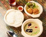 S2グリーンカレー＆エビのすり身揚げ（タイ・アヨタヤ 立川本店）