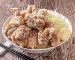 メガ盛りからあげ丼（【めちゃくちゃ旨い‼】メガ盛りからあげ丼 まんぞく屋 名楽町店）