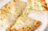 バジルチーズナン Basil cheese nan（AAMA GHAR）