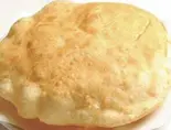 バトゥラ(揚げナン) Bhatura(Fried nan)（AAMA GHAR）