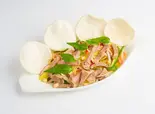 牛肉サラダ（ベトナム料理フォーロック）