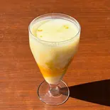 マンゴーラッシー Mango Lassi（アジアン居酒屋タマン）