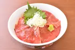 マグロの漬け丼(からあげ丼 日の家)