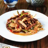 牛肉のスパイシーズーラン炒め（馮記 西安刀削麺酒楼）