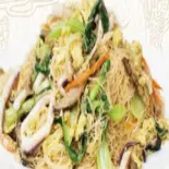 海鮮焼きビーフン 海鲜炒米粉（台湾料理 金彩）