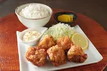 濃厚！タルタル鶏からあげ弁当 〜タルタルソース付き〜（豚でもない生姜焼きっ！！ 西神奈川3丁目2号店）