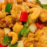 揚げ鶏カシューナッツ炒め（China Dining あRaま 神楽坂）