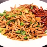 豚肉細きりのピリ辛炒め（聚楽飯店）