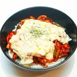 チーズタッカルビ丼(韓国料理トンテジ)