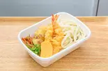 海老天2本＆ちくわ天弁当 並盛（丼やさぬき麺蔵 あべのHoop店）