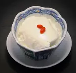 自家製杏仁豆腐（中国東北家郷料理 永利 池袋本店）