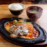 ☆チーズデミグラスハンバーグ弁当(ごはん付き)（君のハンバーグを食べたい葛西）