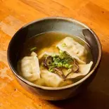 ワンタン風スープ餃子（麺屋参壱）