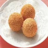 ごま団子（青山餃子房 青砥店）