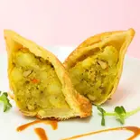 サモサ Samosa 2P(インド料理ダルバール Indian Food DARBAR)