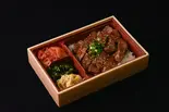 特選ヒレ焼肉弁当(タレ)(いきなり焼肉 笹塚店)