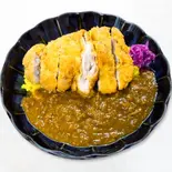 中札内田舎どりもも⾁のBIGカツカレー（リトルスプーン 北海道銘柄鶏チキンカレーのお店）