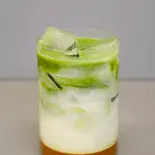 アイス掛川抹茶マンゴーラテ（浅草茶屋たばねのし原宿 抹茶クレープ 抹茶ラテ【和クレープ専門店】）