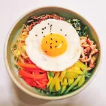 6種類ナムルビビンバ(じんくん食堂)
