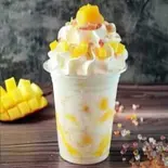 マンゴーパフェ Mango Parfait（金星 ヴィーナス ビューティアサイーフルーツボウル Venus beauty Acai fruit-bowl 北千住店）
